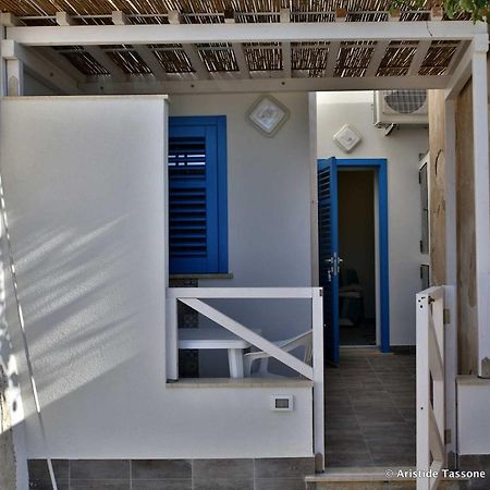 Il Cortiletto Su Levanzo Фавиньяна Экстерьер фото
