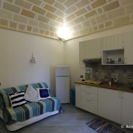 Il Cortiletto Su Levanzo Фавиньяна Экстерьер фото